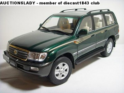 ToyotaLandCrusierGreen-01.jpg